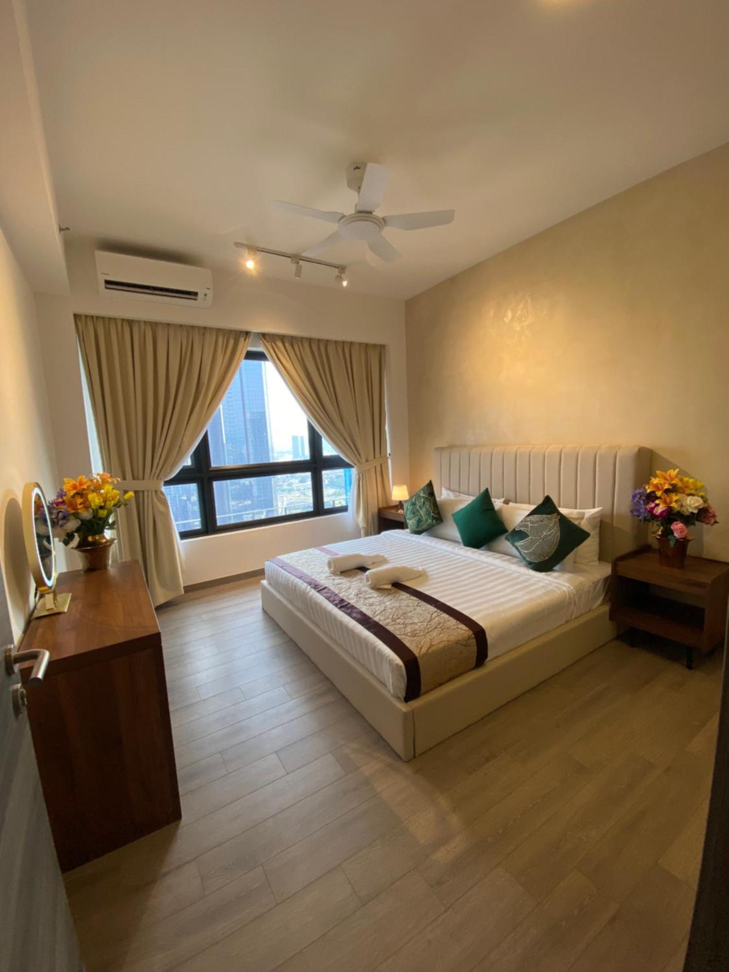 Golden Touch At Agile Bukit Bintang Pangsapuri *
